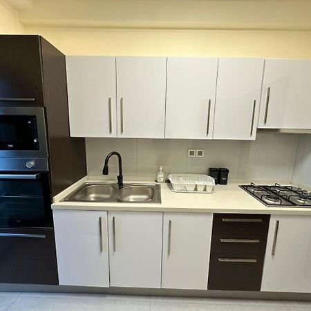 Luxueux Appartements - 2 Pieces Ou 4 Pieces - Quartiers Prises D'Almadies Et Ngor" Dakar Bagian luar foto