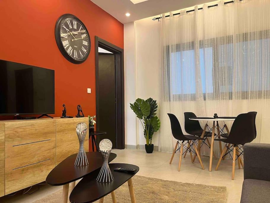 Luxueux Appartements - 2 Pieces Ou 4 Pieces - Quartiers Prises D'Almadies Et Ngor" Dakar Bagian luar foto