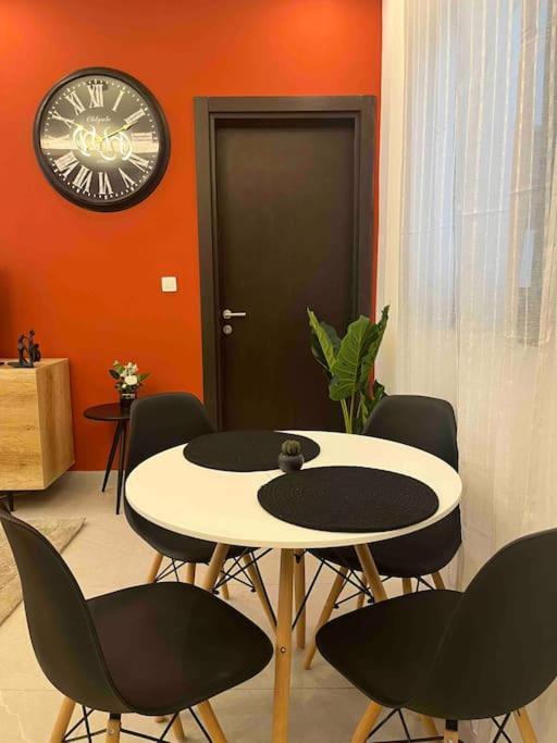 Luxueux Appartements - 2 Pieces Ou 4 Pieces - Quartiers Prises D'Almadies Et Ngor" Dakar Bagian luar foto