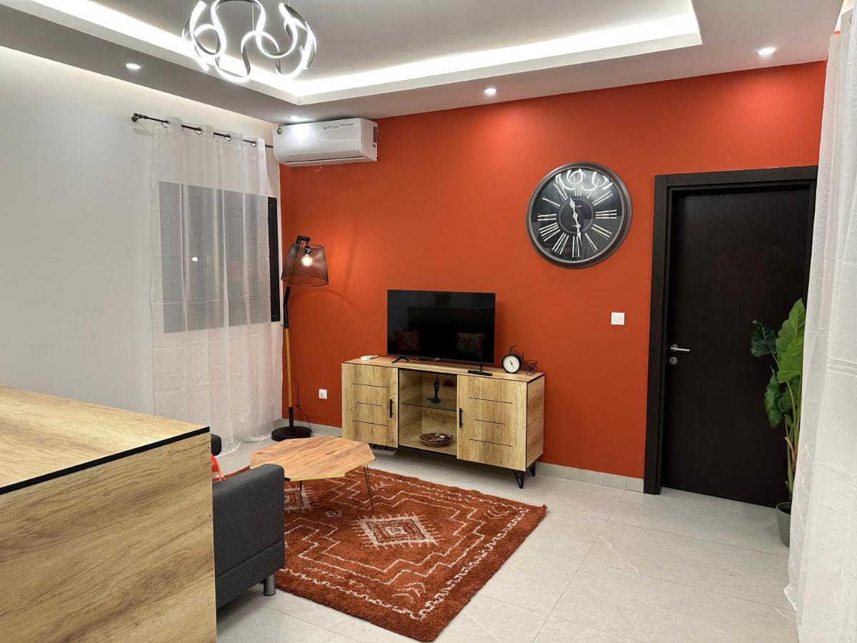 Luxueux Appartements - 2 Pieces Ou 4 Pieces - Quartiers Prises D'Almadies Et Ngor" Dakar Bagian luar foto