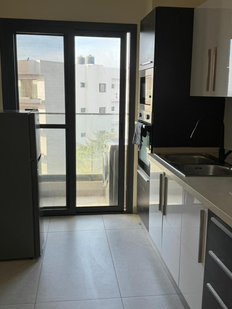 Luxueux Appartements - 2 Pieces Ou 4 Pieces - Quartiers Prises D'Almadies Et Ngor" Dakar Bagian luar foto
