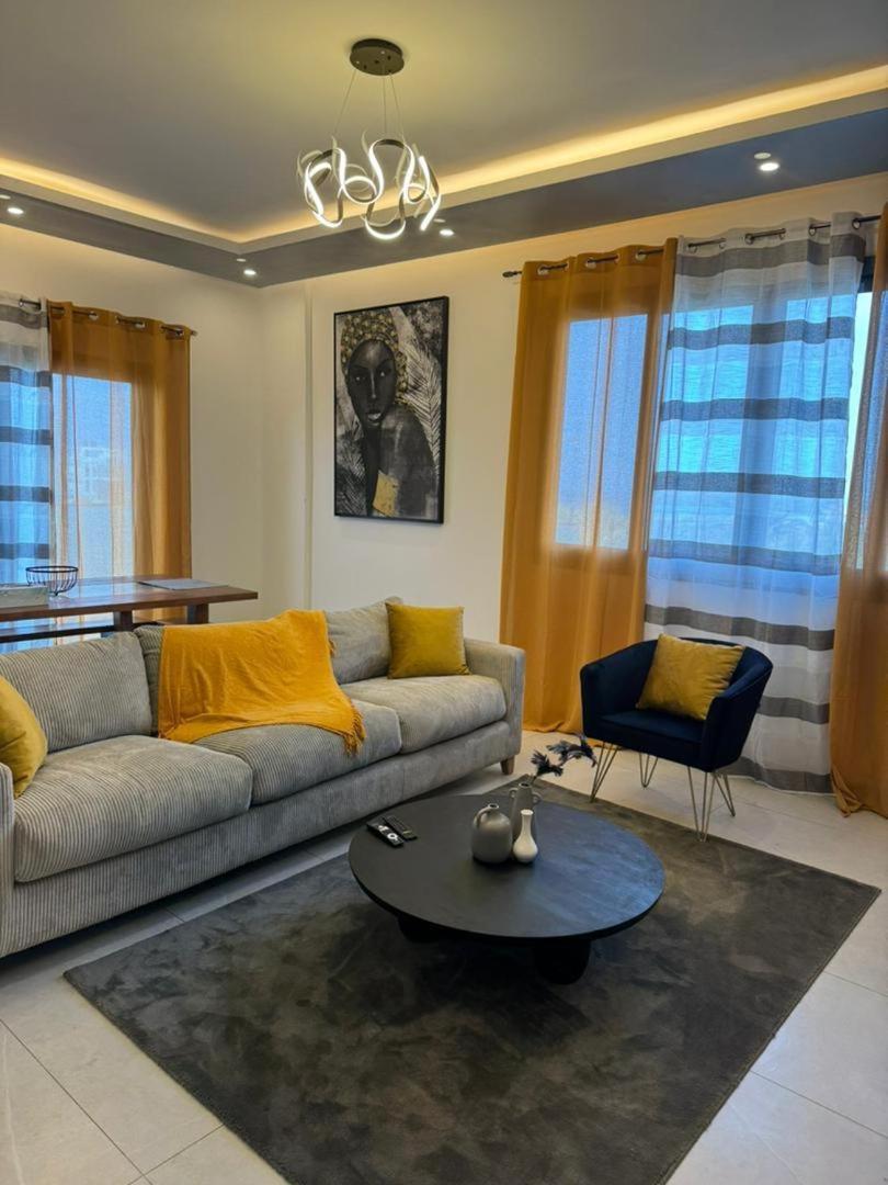 Luxueux Appartements - 2 Pieces Ou 4 Pieces - Quartiers Prises D'Almadies Et Ngor" Dakar Bagian luar foto