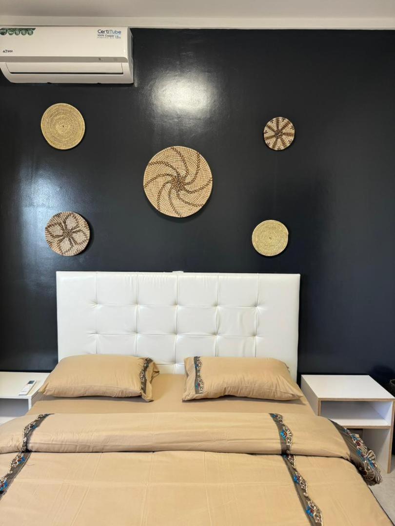 Luxueux Appartements - 2 Pieces Ou 4 Pieces - Quartiers Prises D'Almadies Et Ngor" Dakar Bagian luar foto