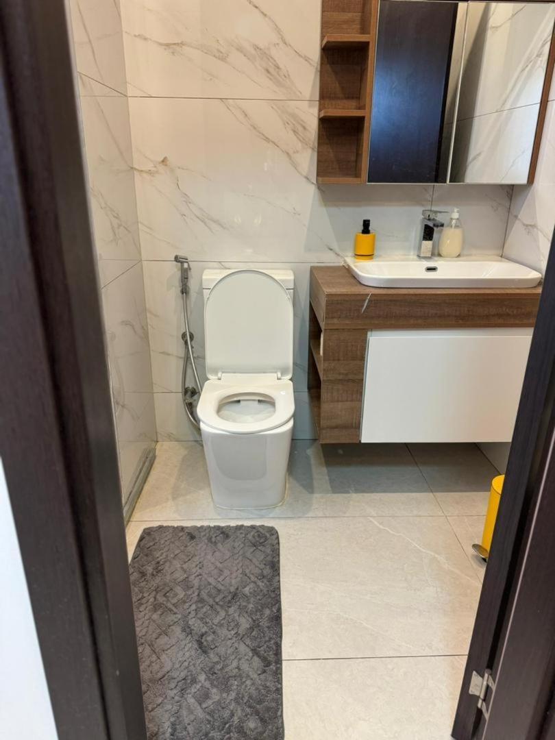 Luxueux Appartements - 2 Pieces Ou 4 Pieces - Quartiers Prises D'Almadies Et Ngor" Dakar Bagian luar foto
