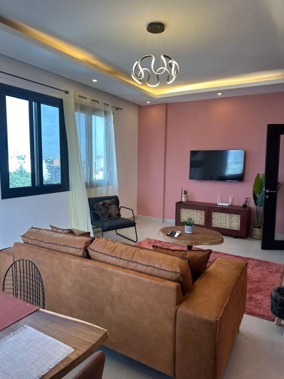 Luxueux Appartements - 2 Pieces Ou 4 Pieces - Quartiers Prises D'Almadies Et Ngor" Dakar Bagian luar foto