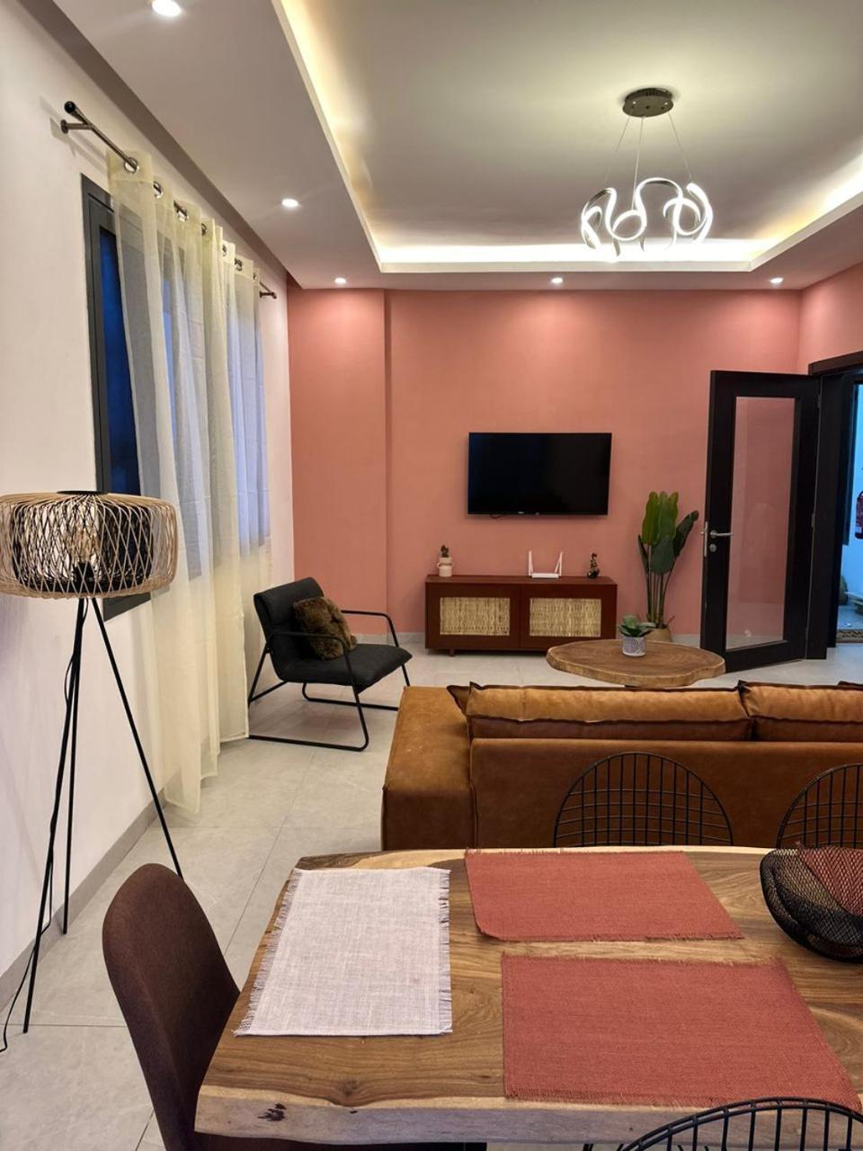 Luxueux Appartements - 2 Pieces Ou 4 Pieces - Quartiers Prises D'Almadies Et Ngor" Dakar Bagian luar foto